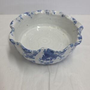 Vtg Bybee Pottery 6" Scalloped Edge Bowl Blue Spongeware - Handmade KY Art‎